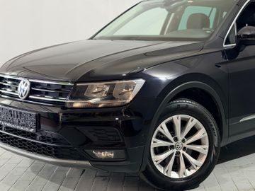 Volkswagen Tiguan - 4
