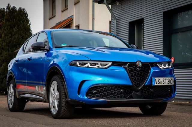 Fahrzeugabbildung Alfa Romeo Tonale 1.5 VGT 160 PS Veloce Assis+Winterp 20''