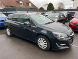 Opel Astra J Sports Tourer Sport 1.7 CDTI - Opel Astra mit Diesel-Antrieb: Kombi, 1.7