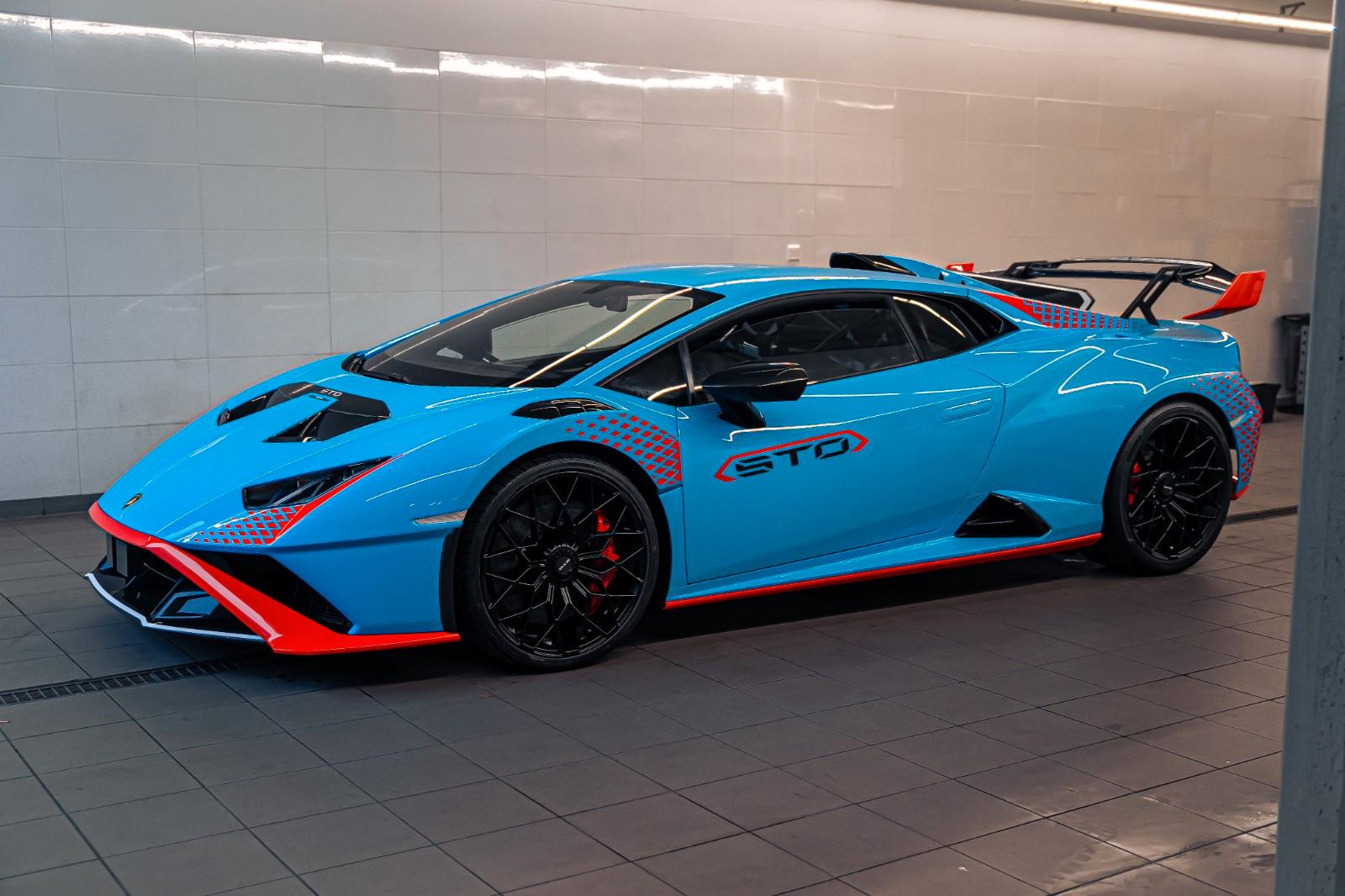 Lamborghini STO / Vollausstattung / Full Carbon