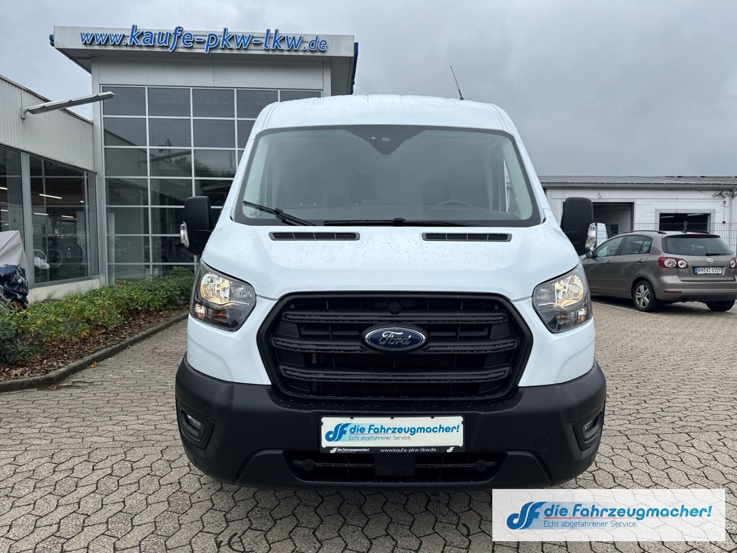 Fahrzeugabbildung Ford Transit Kasten 350 L2 Trend 2.0  Klima DAB Totwi