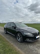 Skoda Superb Sportline Kombi 2.0 TDI mit AHK - Skoda: Allradantrieb, mit