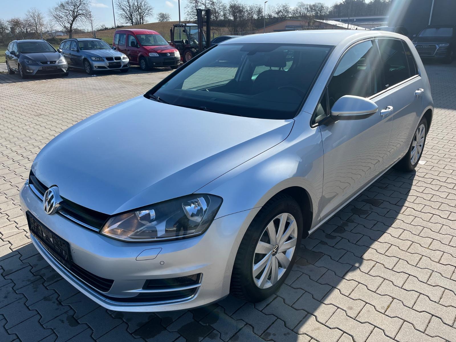 Volkswagen Golf VII Lim. Allstar BMT 2.0TDI DSG Sthzg,Navi,