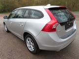 Volvo V60 Linje Business D3 150PS, Leder, Cam, 1.Hand - Volvo V60 mit Diesel-Antrieb