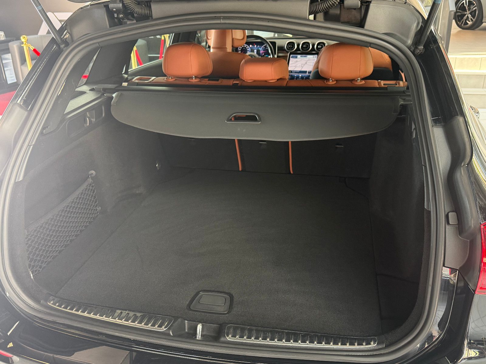 Fahrzeugabbildung Mercedes-Benz C 220d T /KEYLESS/MEMORY/KAMERA/AMBIENTE/ACC++/