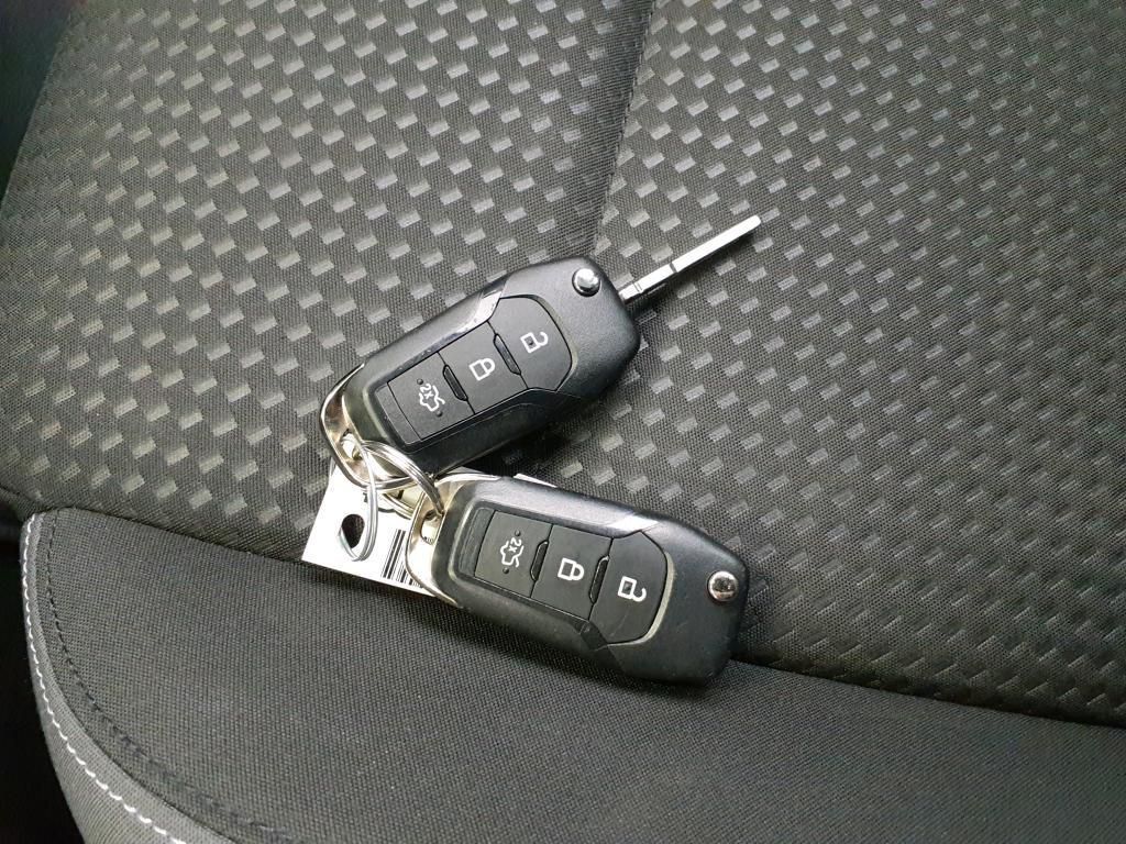 Ford Focus Limousine Cool & Connect 1.0 Tempo*PDC*RFK