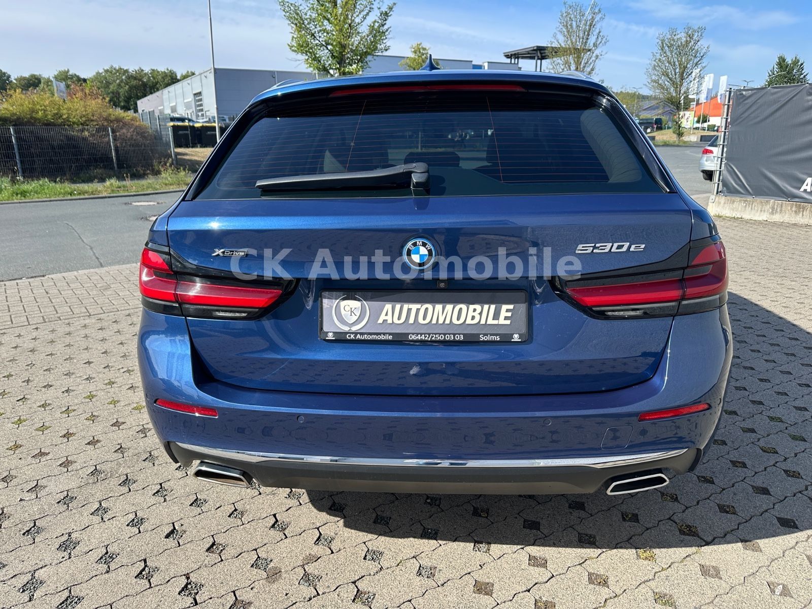 Fahrzeugabbildung BMW 530e xDrive Touring Luxury Line/Pano/LED/Kam/AHK