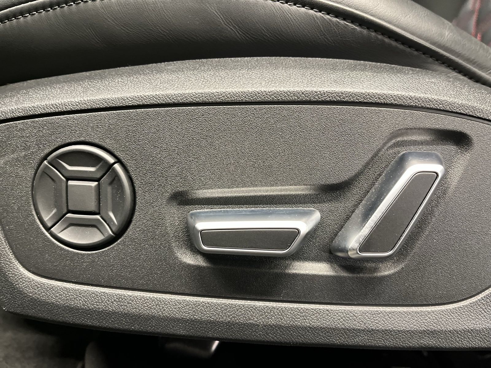 Audi S6 - Bild 16