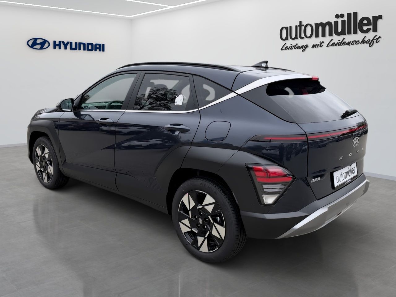 Fahrzeugabbildung Hyundai KONA PRIME 2xKlima 360 ACC AUT Akustikglas Kam.
