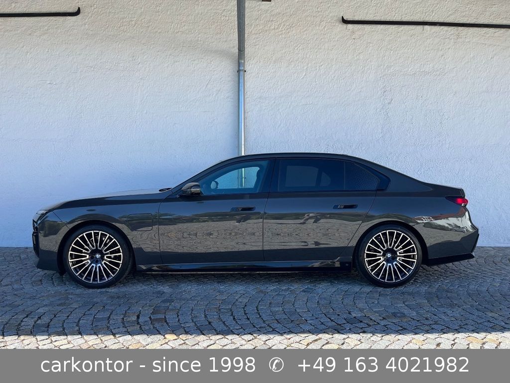 Image of BMW 750