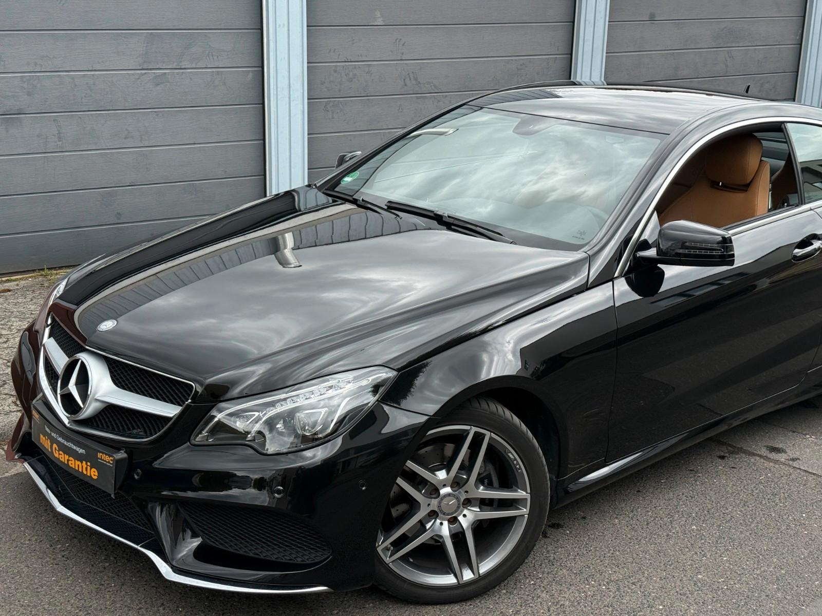 Mercedes-Benz E 200 Coupé AMG-Line R-Kam U-Frei MB-Scheckheft