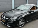 Mercedes-Benz E 200 Coupé AMG-Line R-Kam U-Frei MB-Scheckheft - Mercedes-Benz E 200 in Frankfurt (Main)