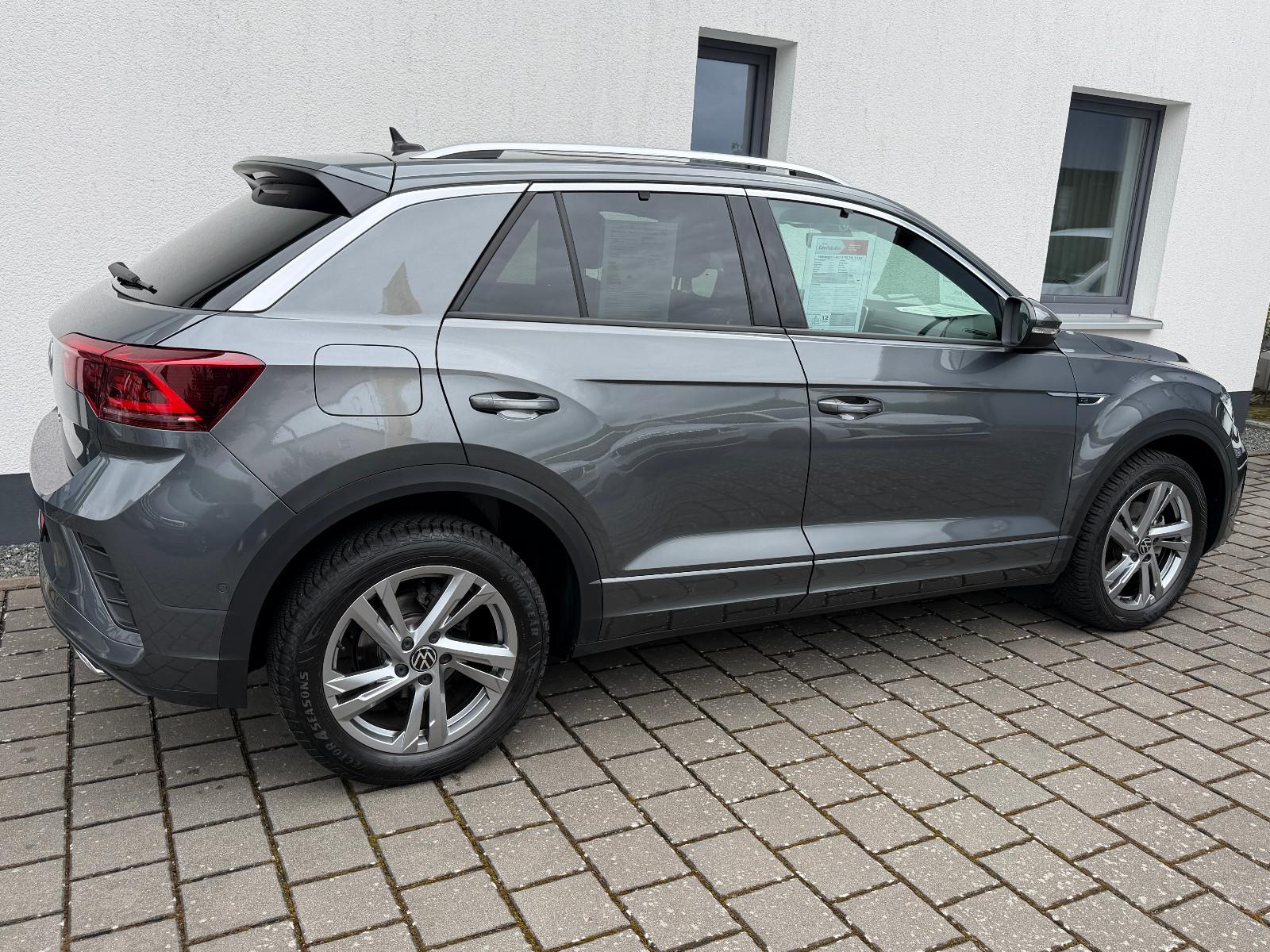 Volkswagen T-Roc 1.5 TSI DSG R-Line (AHK,Pano,Navi,ACC,SH)