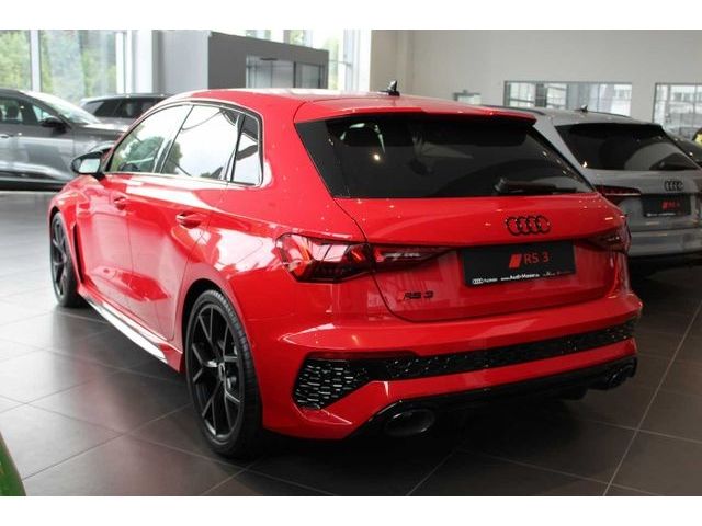 RS3 Sportback quStr. Mtrx*Pano*SpAGA*B&O*Design!