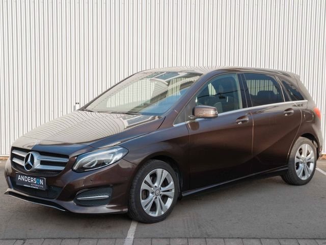 Mercedes-Benz B 200 KAM PDC MFL LED WENIG KM