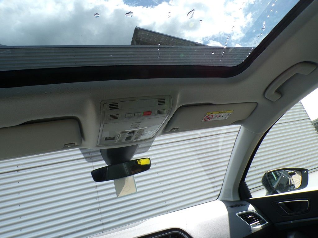 Fahrzeugabbildung SEAT Ateca 2.0 TDI Style Road Edition