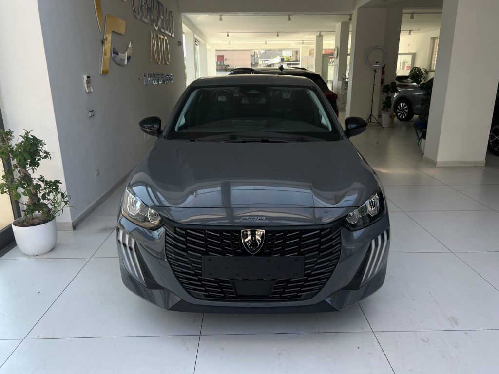 Peugeot 208 Hybrid 110 e-DCS6 Allure da €229,00 