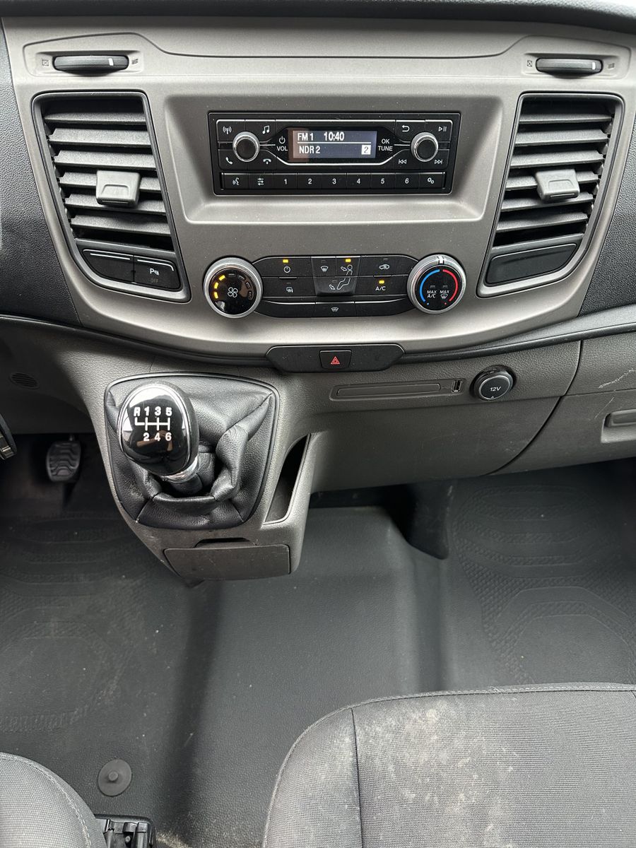 Fahrzeugabbildung Ford Transit Custom 320 L2 TEMPOMAT+SORTIMO+1HD+PP