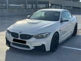BMW M4 Cabrio*Kamera*H&K*HuD*Carbon*Nackenheizung* - BMW M4 mit Benzin-Antrieb: Cabrio