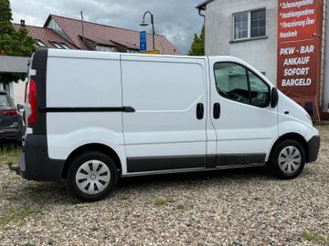 Renault Trafic - 8