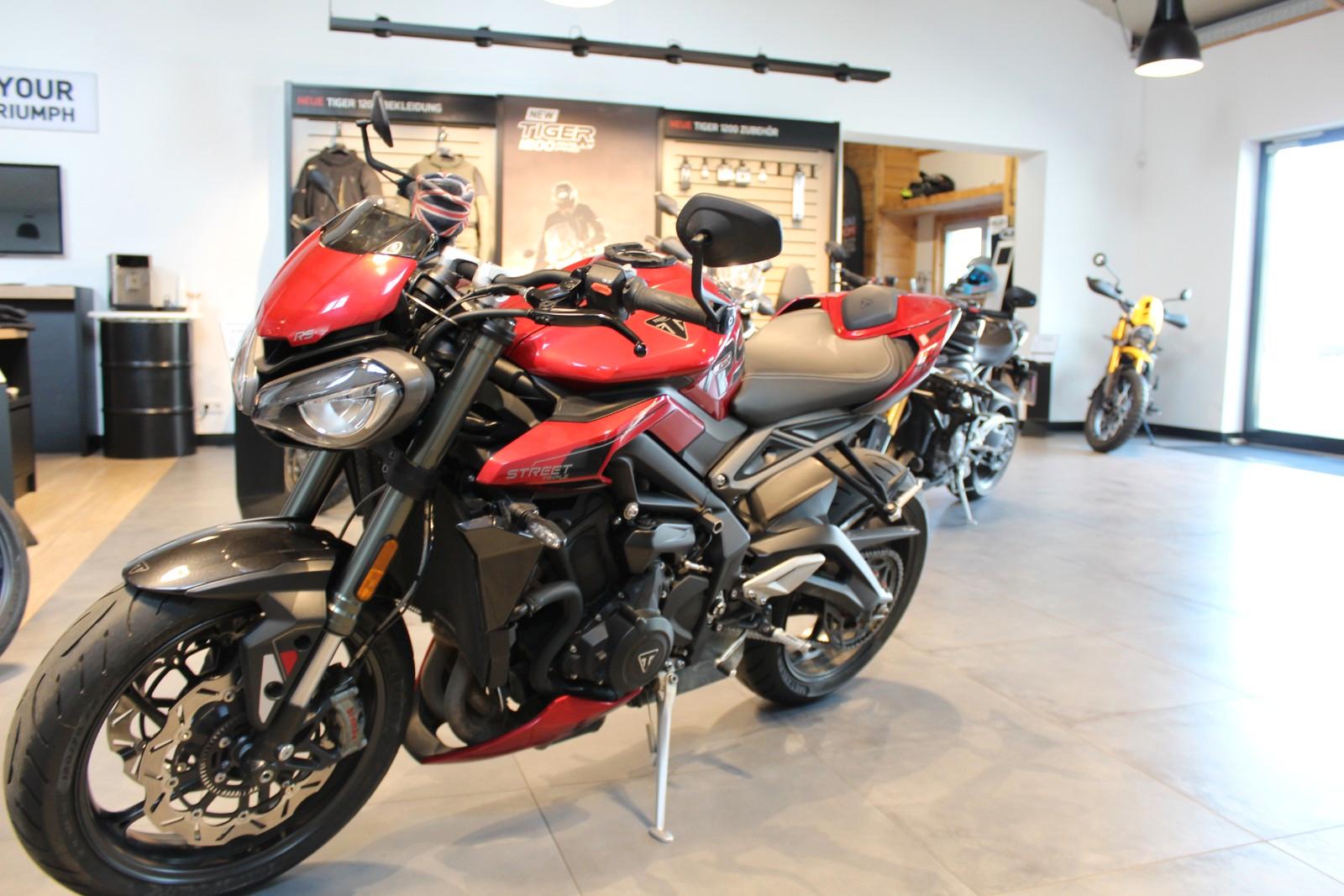 Triumph Street Triple 765 RS * Griffheizung+Flyscreen*