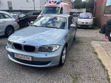 BMW 118 - 1