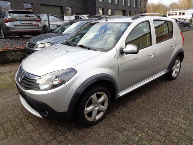 Dacia Sandero 1.6 Stepway, Klima, Ganzjahresreifen