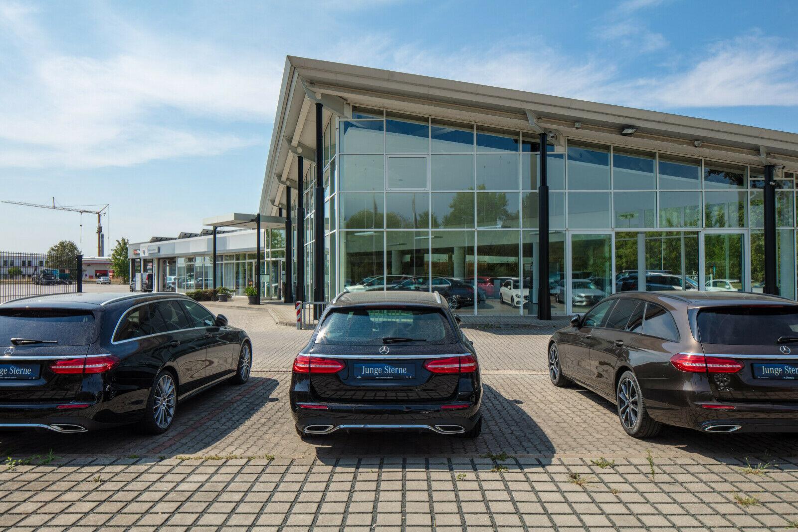 showroom-image-main