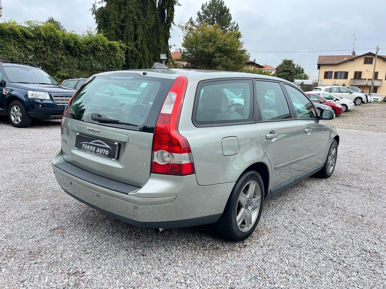 Volvo V50 2007 — photo 7