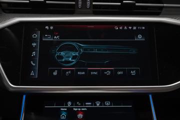 2025 AUDI RS6 缩略图 23