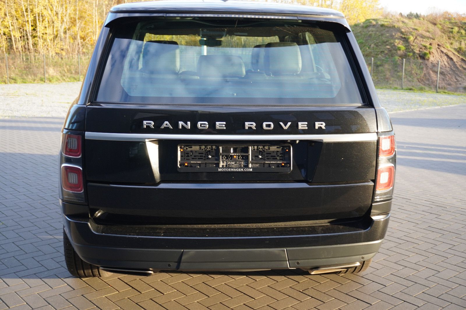 Fahrzeugabbildung Land Rover Range Rover Vogue
