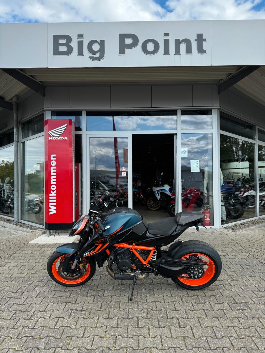 KTM 1290 Super Duke R Evo