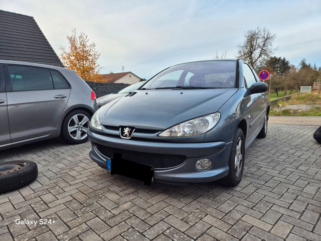 Peugeot 206 JBL 75 