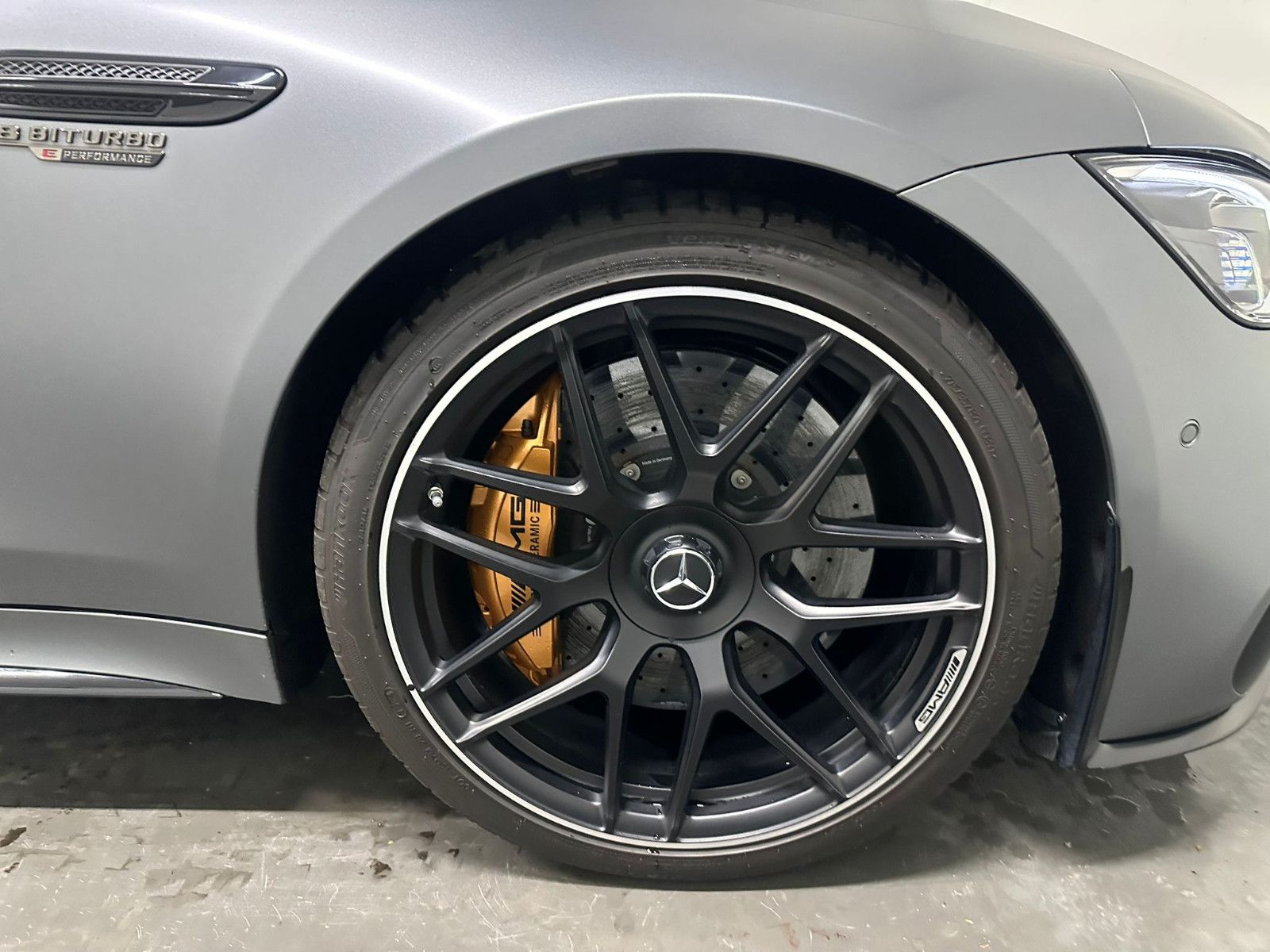 Fahrzeugabbildung Mercedes-Benz AMG GT 63 S E PERFORMANCE*AERODYNAMIK*MAGNO*