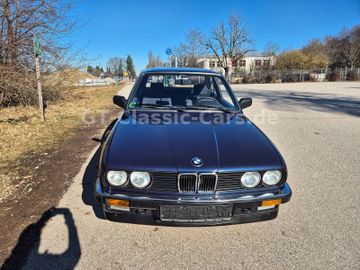 BMW 318 - 8