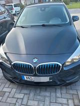BMW 225 Active Tourer, EZ 06/2018 - BMW 225 Active Tourer in Duisburg
