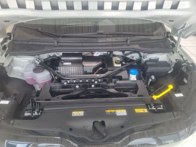 Fahrzeugabbildung SKODA Elroq 50 Tour PAKET SMART LED