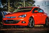 Opel Astra GTC 1.6 Turbo Edition Edition OPC Line - Opel Astra aus 2012: Gtc