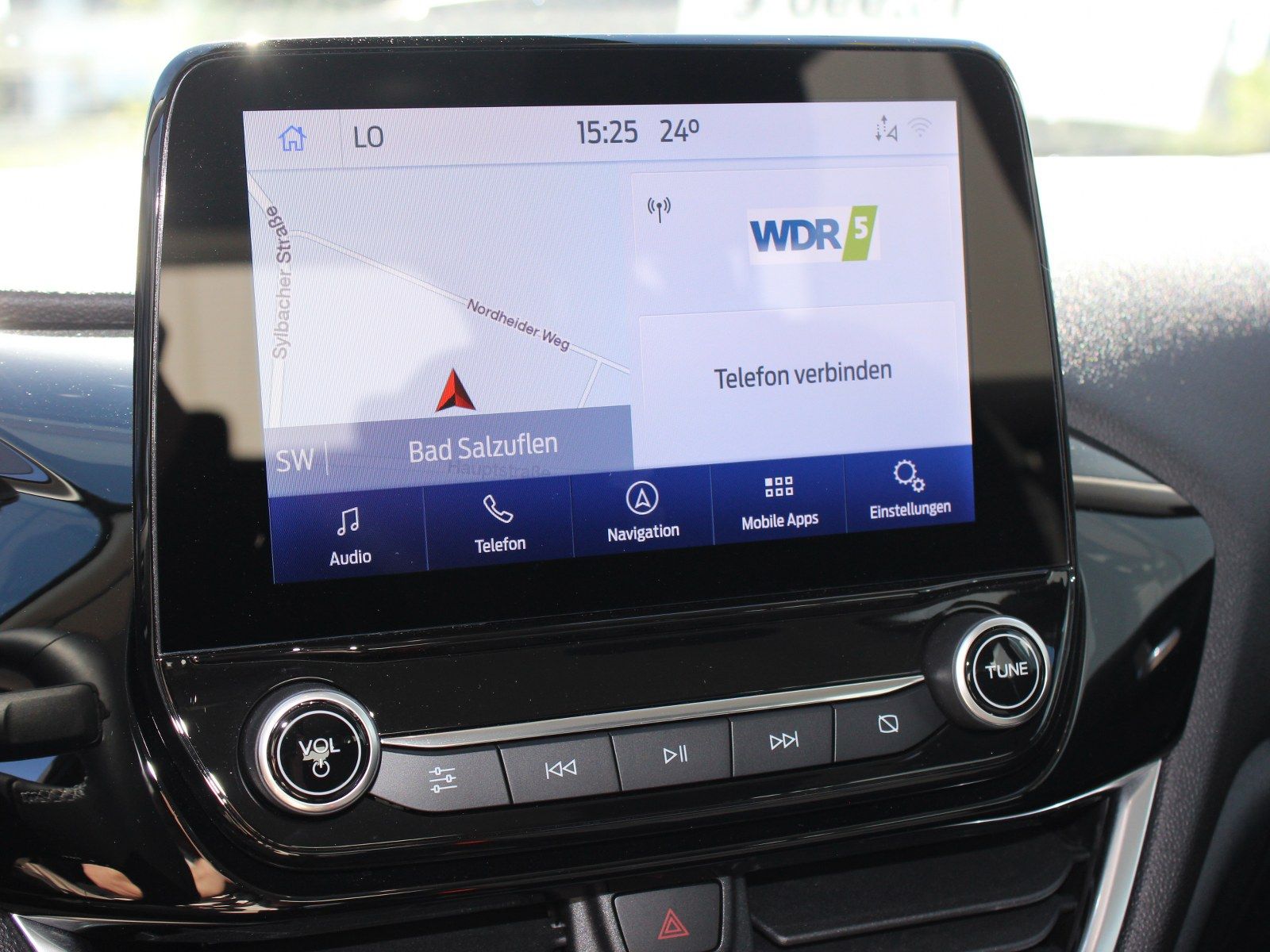 Fahrzeugabbildung Ford Fiesta Titanium 1,0 EcoBoost