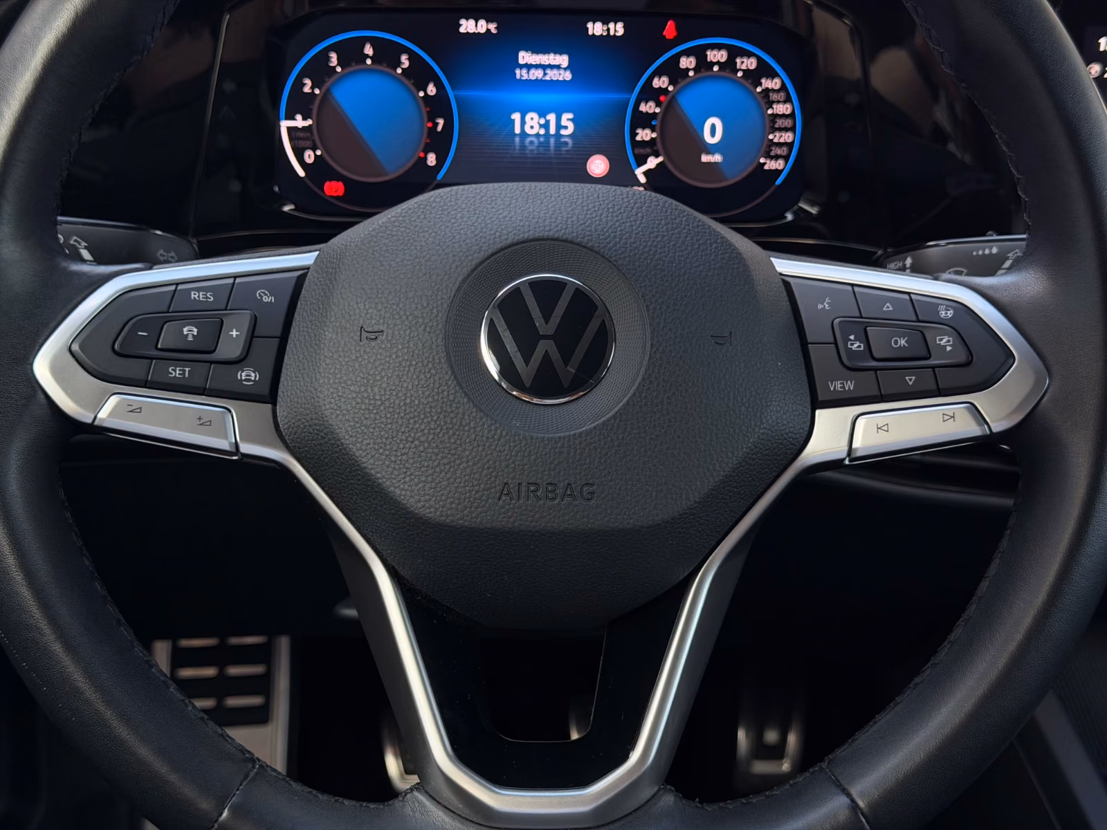 Volkswagen Golf VIII Lim. Active, миниатюра 14