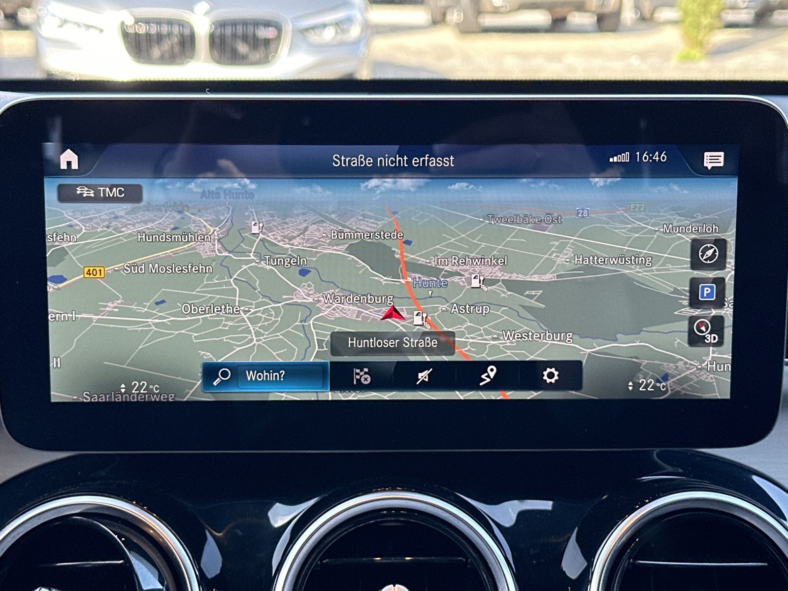 Fahrzeugabbildung Mercedes-Benz GLC 300de 4Matic AMG-Line NAV+LED+KAMERA+HEAD-UP