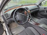 Mercedes-Benz CLK 230 KOMPRESSOR ELEGANCE Elegance - Mercedes CLK 230 mit Schiebedach