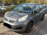 Kia Venga 1.4 CVVT Attract  - Kia Venga Attract mit Benzin-Antrieb