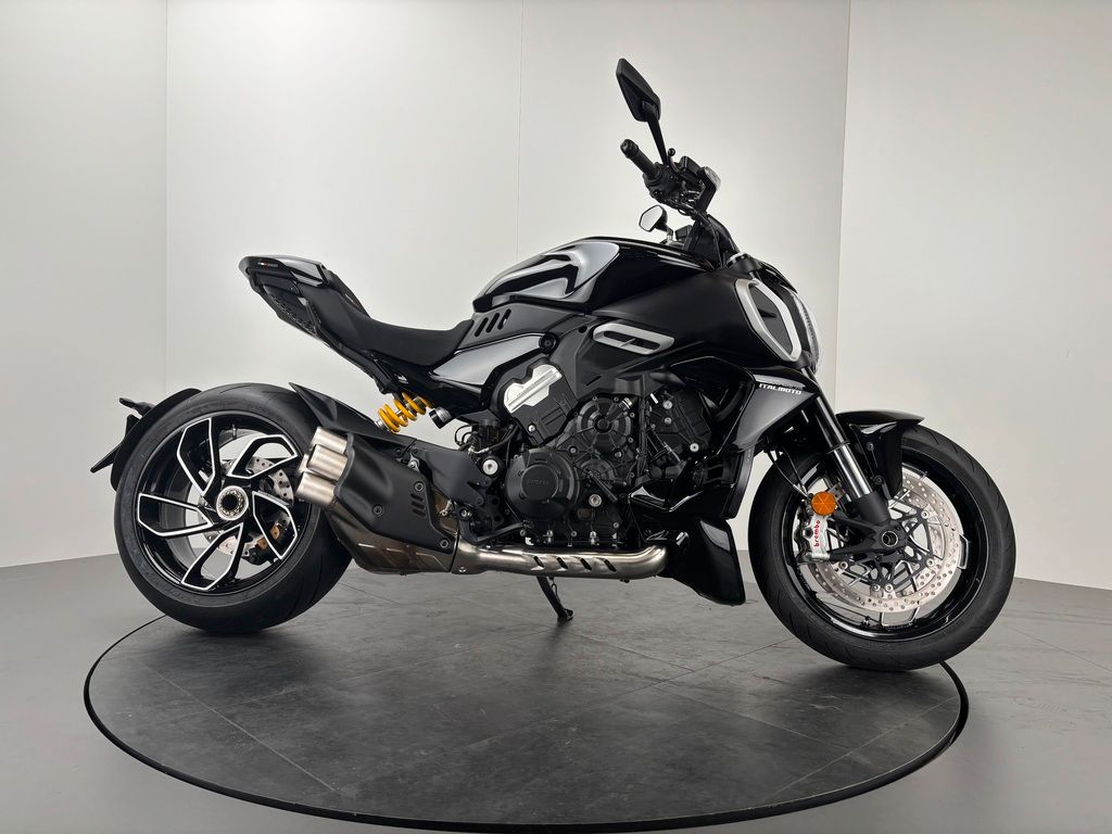 Fahrzeugabbildung Ducati DIAVEL V4 *1. HAND *TOP-ZUSTAND