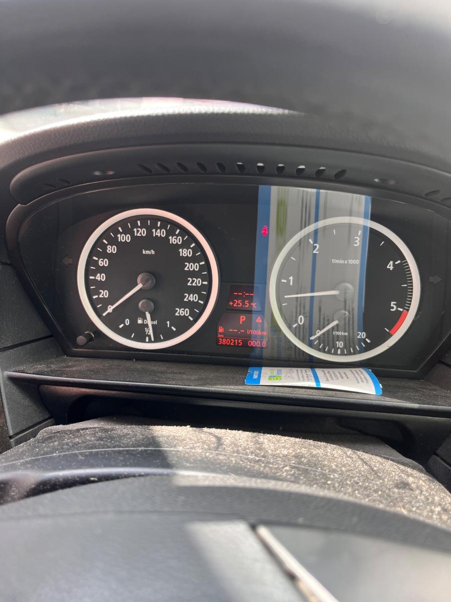 BMW 530 2005 — photo 14