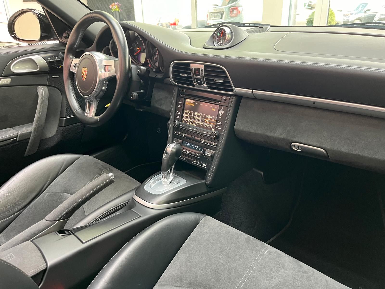 Fahrzeugabbildung Porsche 911 997.2 Carrera 4GTS 3.8 Cabriolet*Chrono*2.H.