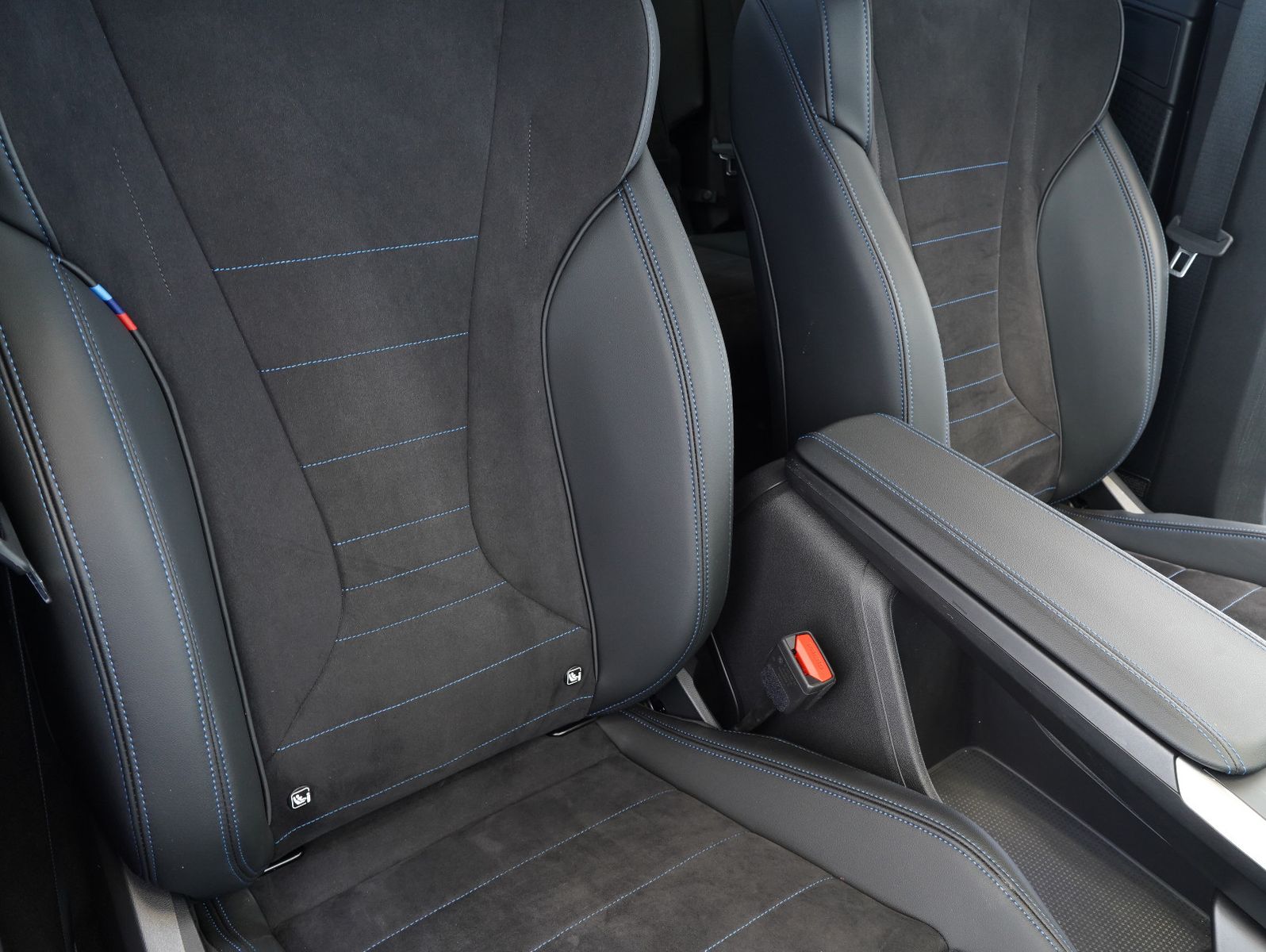 Fahrzeugabbildung BMW X1 20i Mild-Hybrid sDrive M Sport