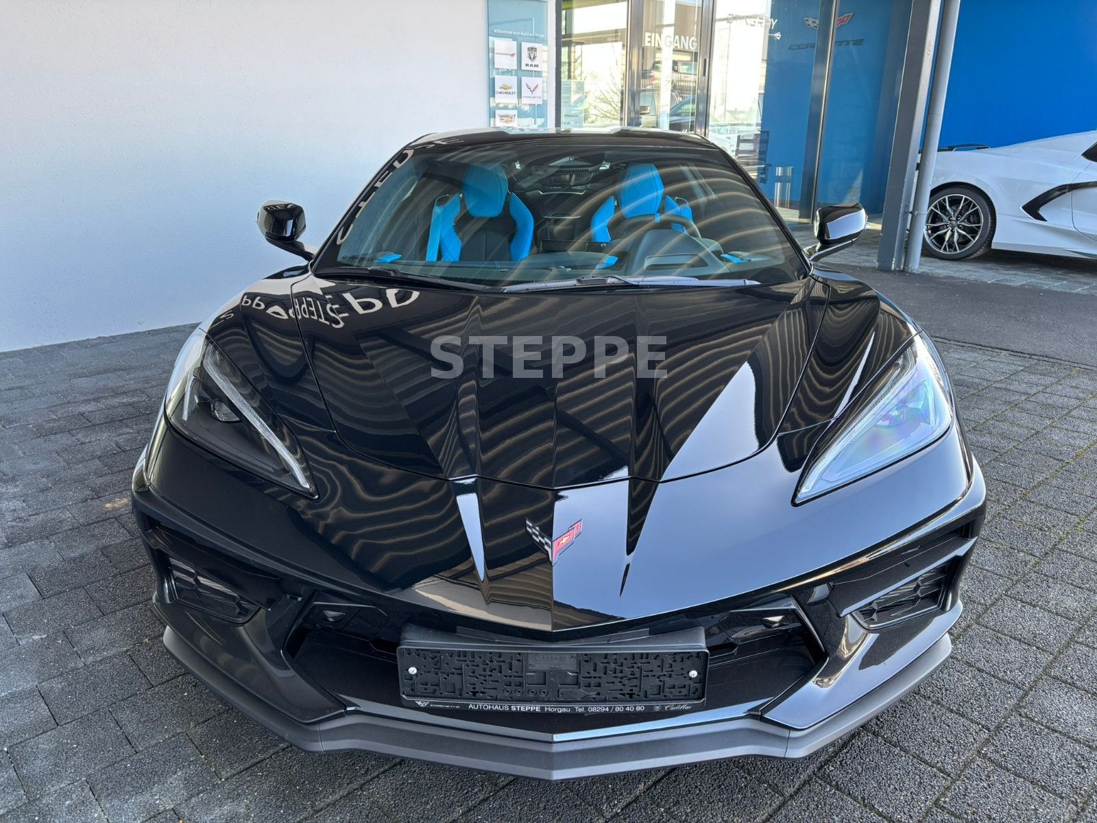 Corvette C8 Stingray Coupe 6,2 V8 3LT Europamodell STEPPE