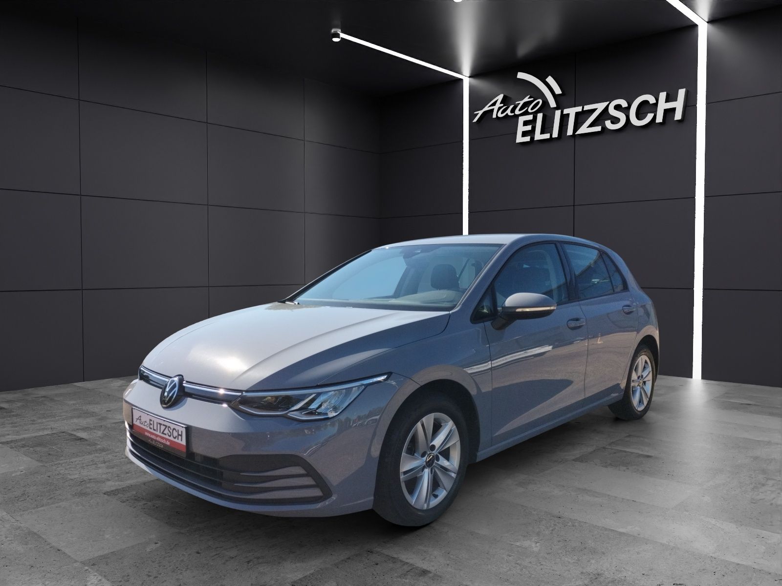 Fahrzeugabbildung Volkswagen Golf VIII TSI Life LED Kamera CarPlay SHZ PDC AC