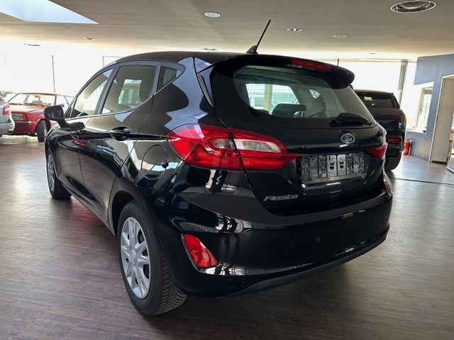 Fahrzeugabbildung Ford Fiesta Cool & Connect*NAVI*KLIMA*SHZ*SPURH*TEMP